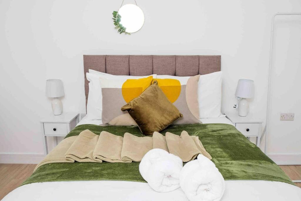 Garden Of Eden 1 Bedroom Flat In Fishponds Бристоль Экстерьер фото